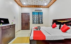Hotel O Utsav Vatika